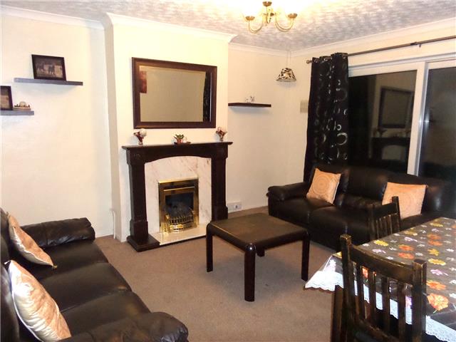  Image of 2 bedroom Ground Maisonette to rent in Sutton Lane Hounslow TW3 at Sutton Lane, Hounslow, TW3